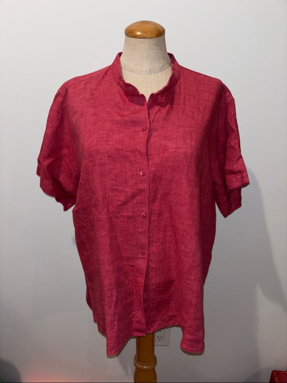 Eileen Fisher size large organic linen top
